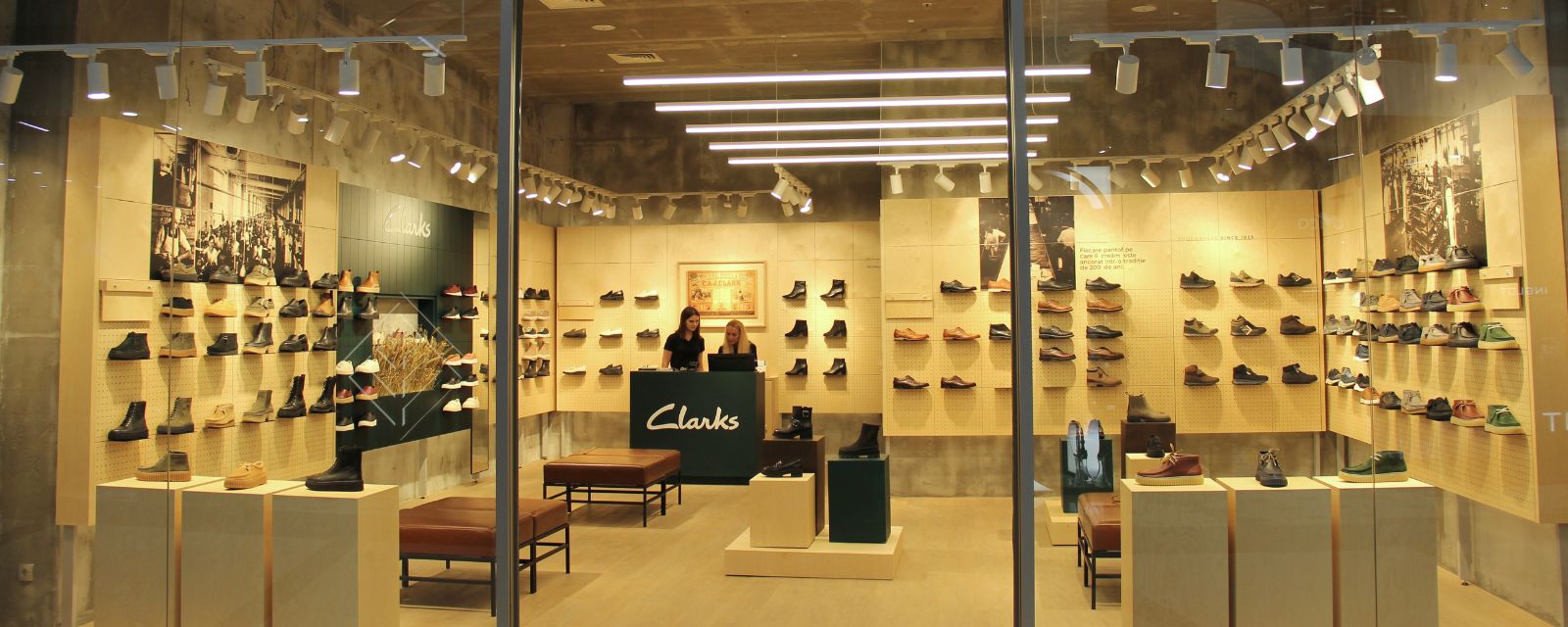 photo Clarks într-un nou format! Te invităm pe 4 octombrie la deschidere