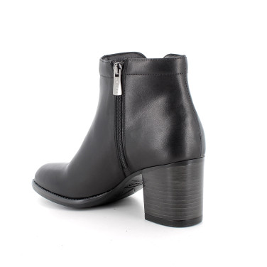 photo 1 - origin  photo 0